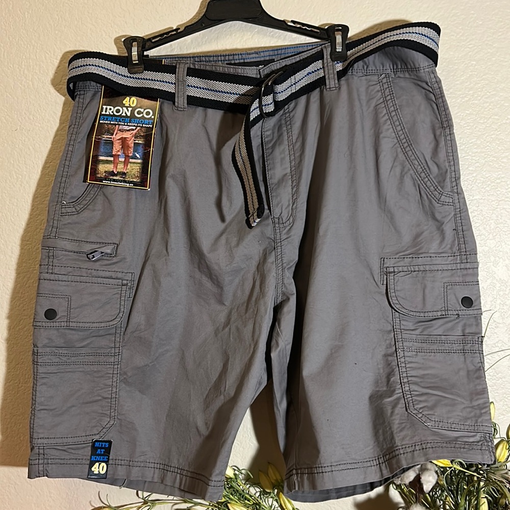 NEW Iron Co. Mens Grey Stretch Cargo Shorts